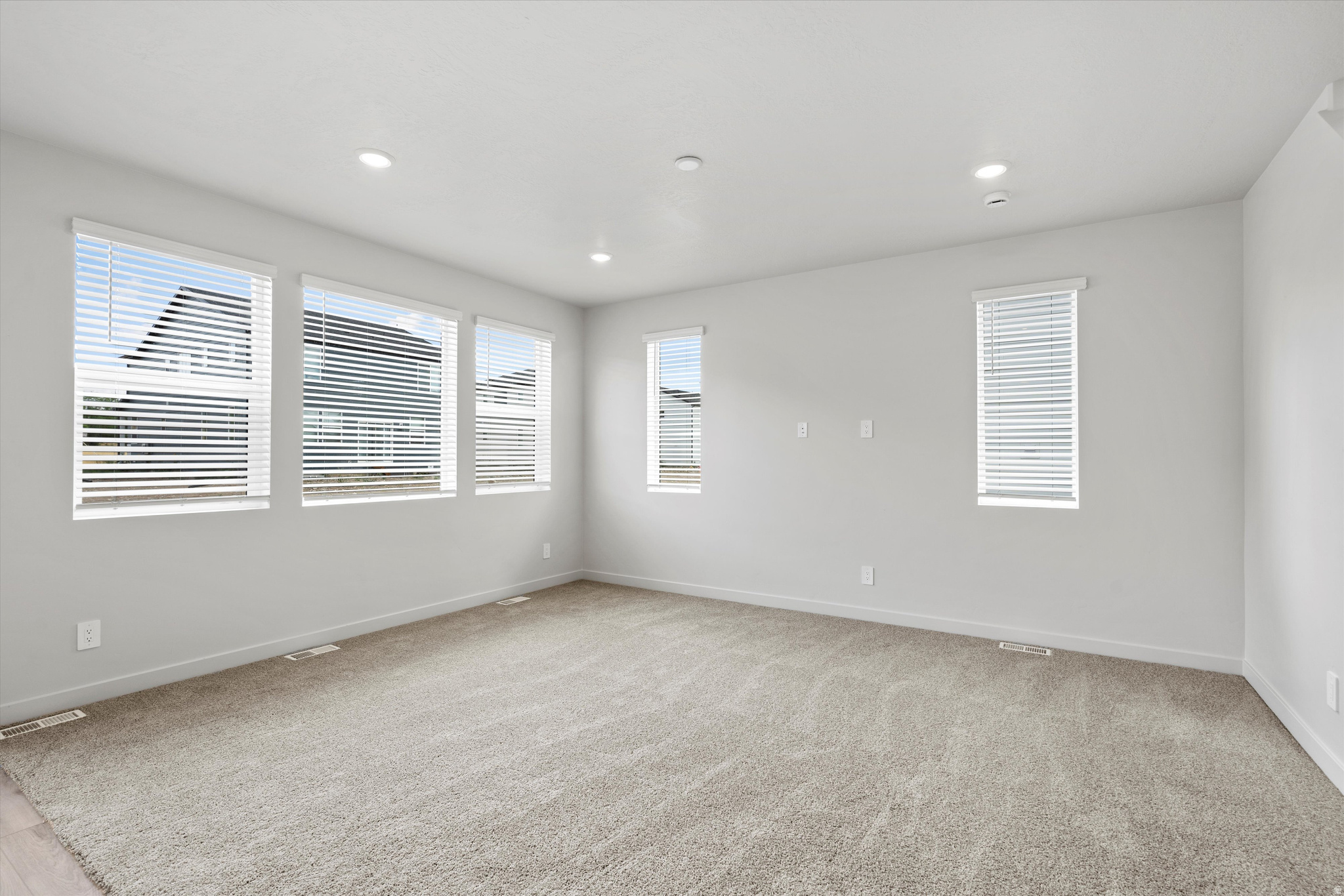 VISTA MEADOWS - Residential