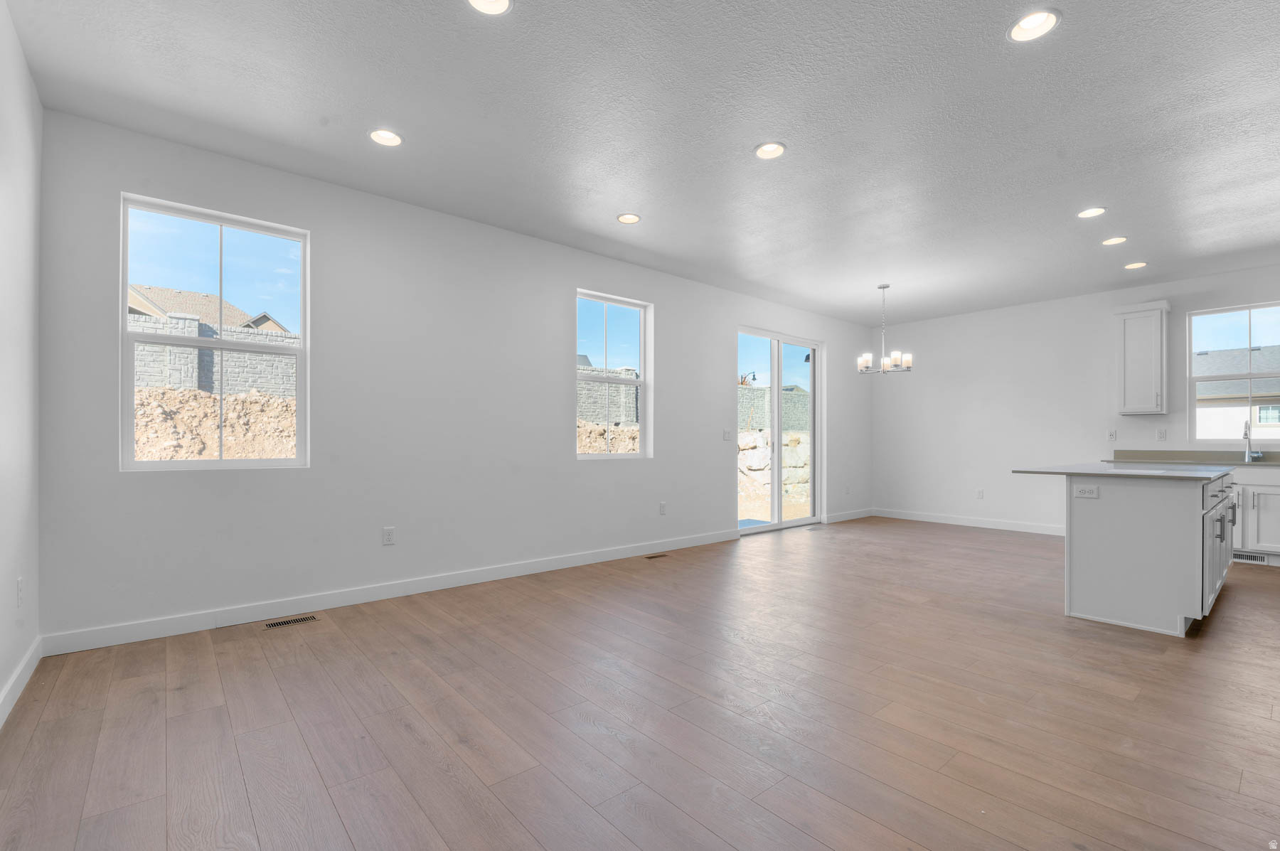 TANNER FLATS 31 - Residential