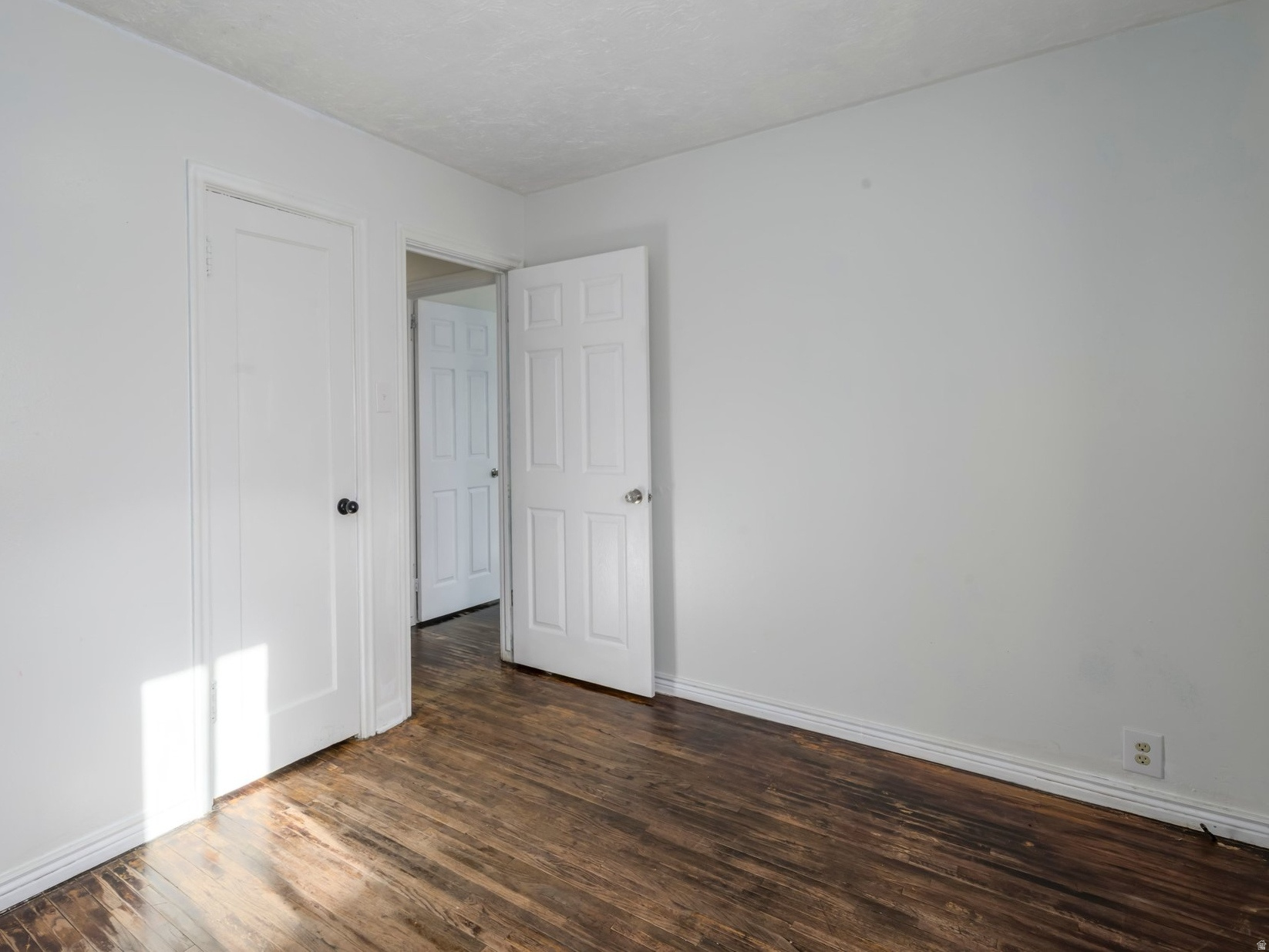 SOUTHGATE PARK - Residential