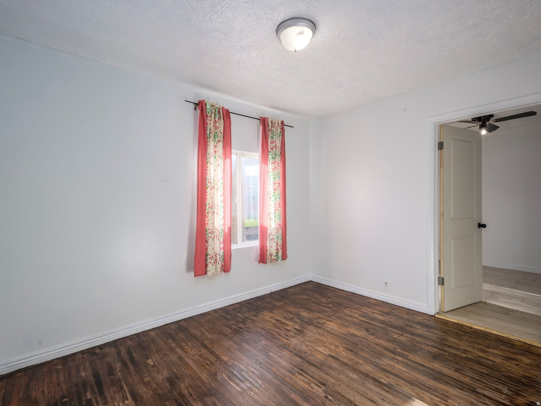 SOUTHGATE PARK - Residential