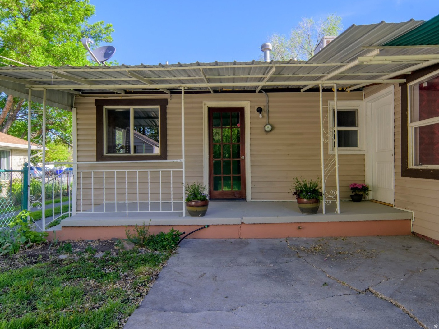 SOUTHGATE PARK - Residential