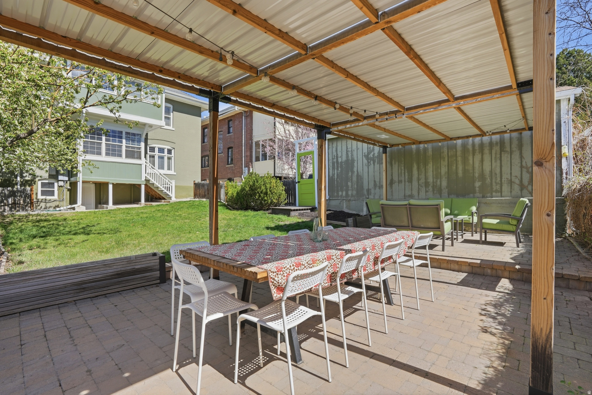 AVENUES - Residential