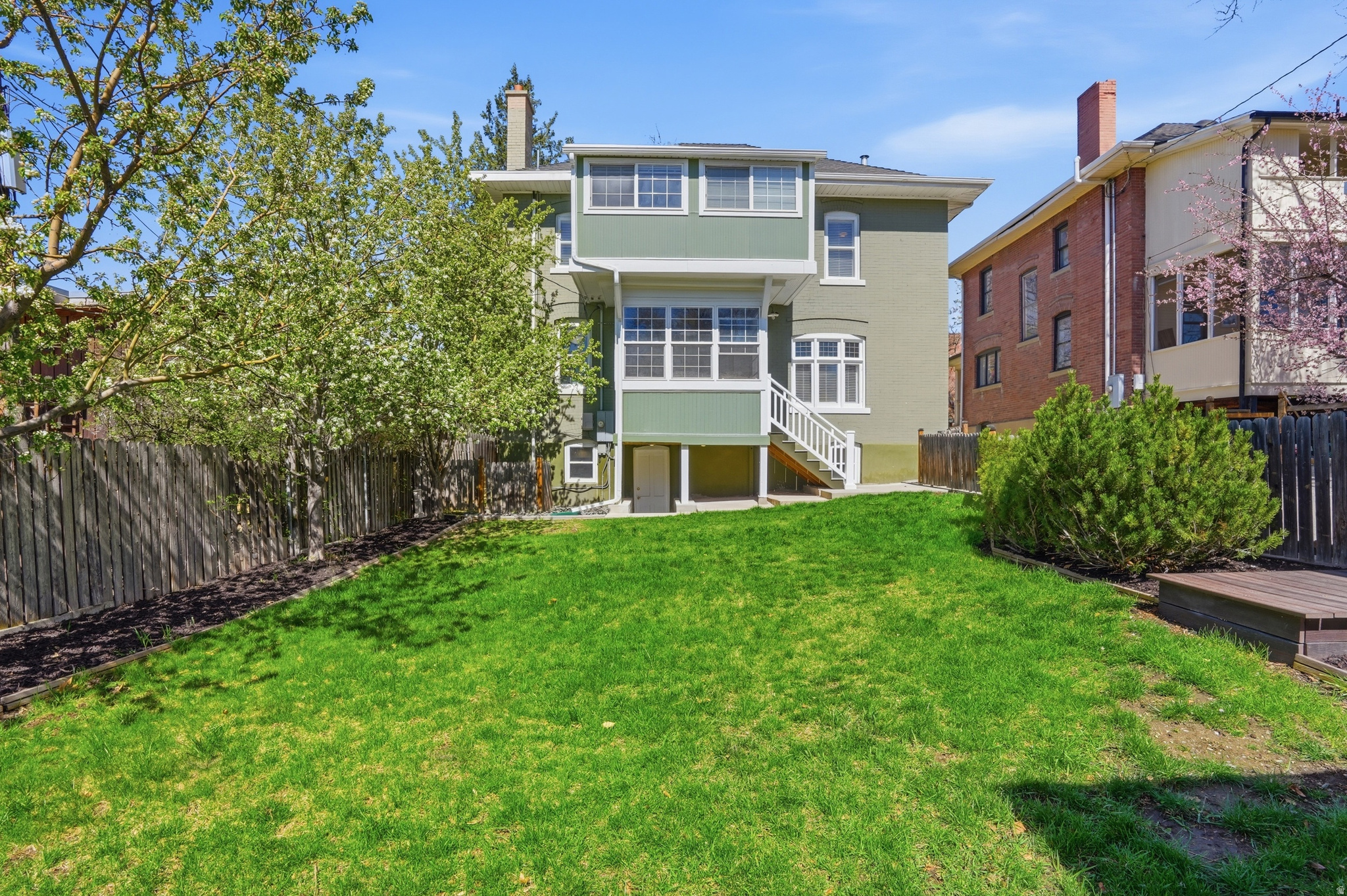 AVENUES - Residential