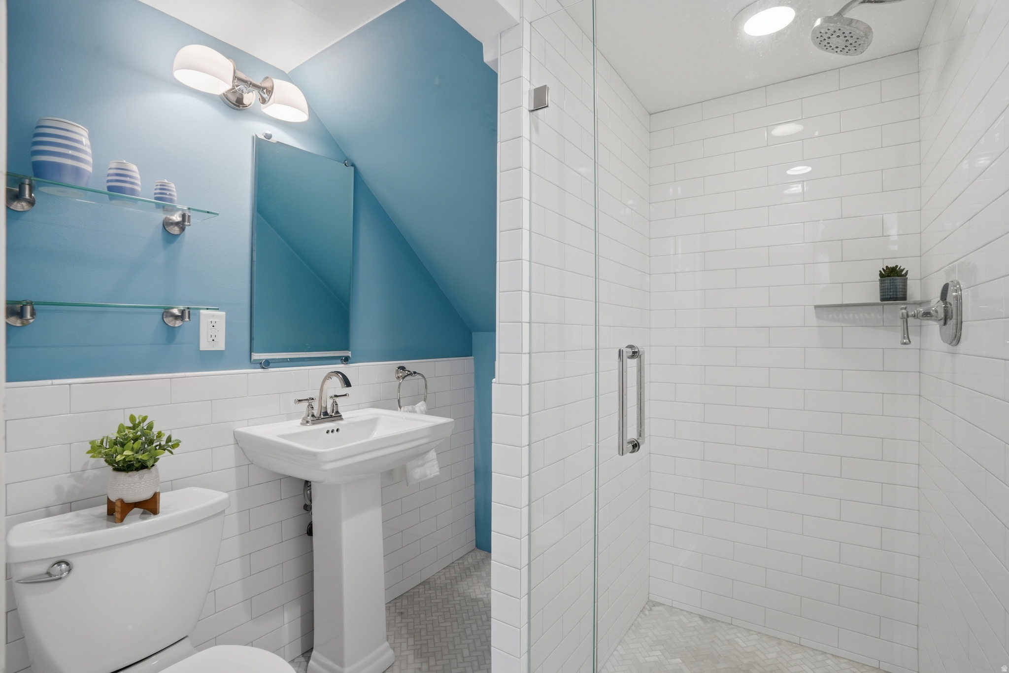 AVENUES - Residential