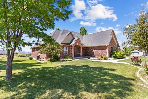 Tiny photo for 1015 W 500 N, Manti, UT 84642 (MLS # 2120911)