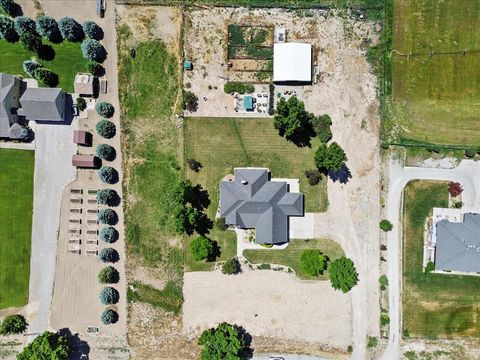 Tiny photo for 1015 W 500 N, Manti, UT 84642 (MLS # 2120911)