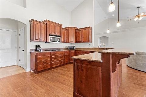 Tiny photo for 1015 W 500 N, Manti, UT 84642 (MLS # 2120911)