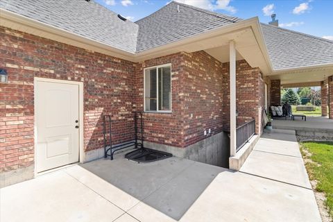 Tiny photo for 1015 W 500 N, Manti, UT 84642 (MLS # 2120911)