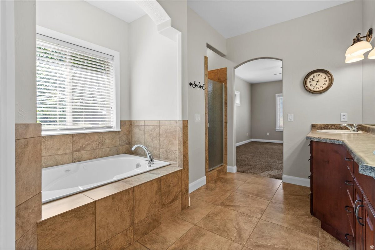 RIVER LANE - Residential