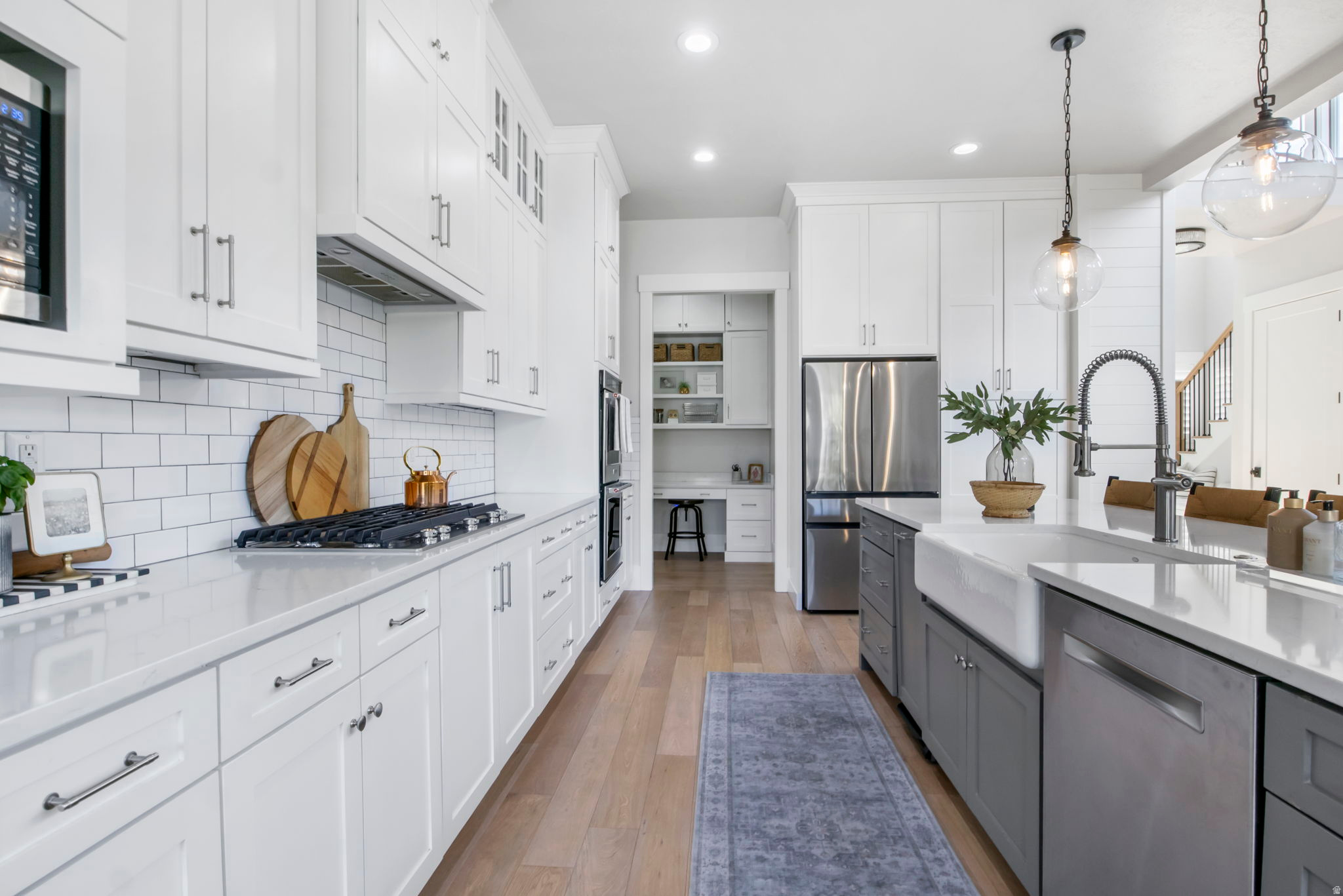 AVANYU ACRES PUD - Residential