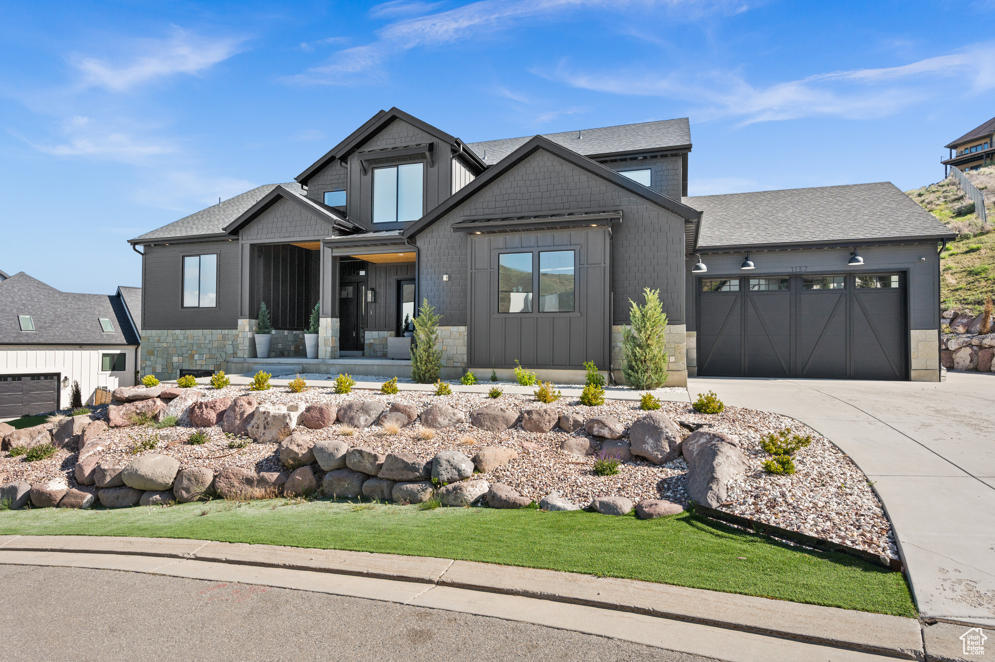 1137 E Leambra Ln, Draper, Utah image 2