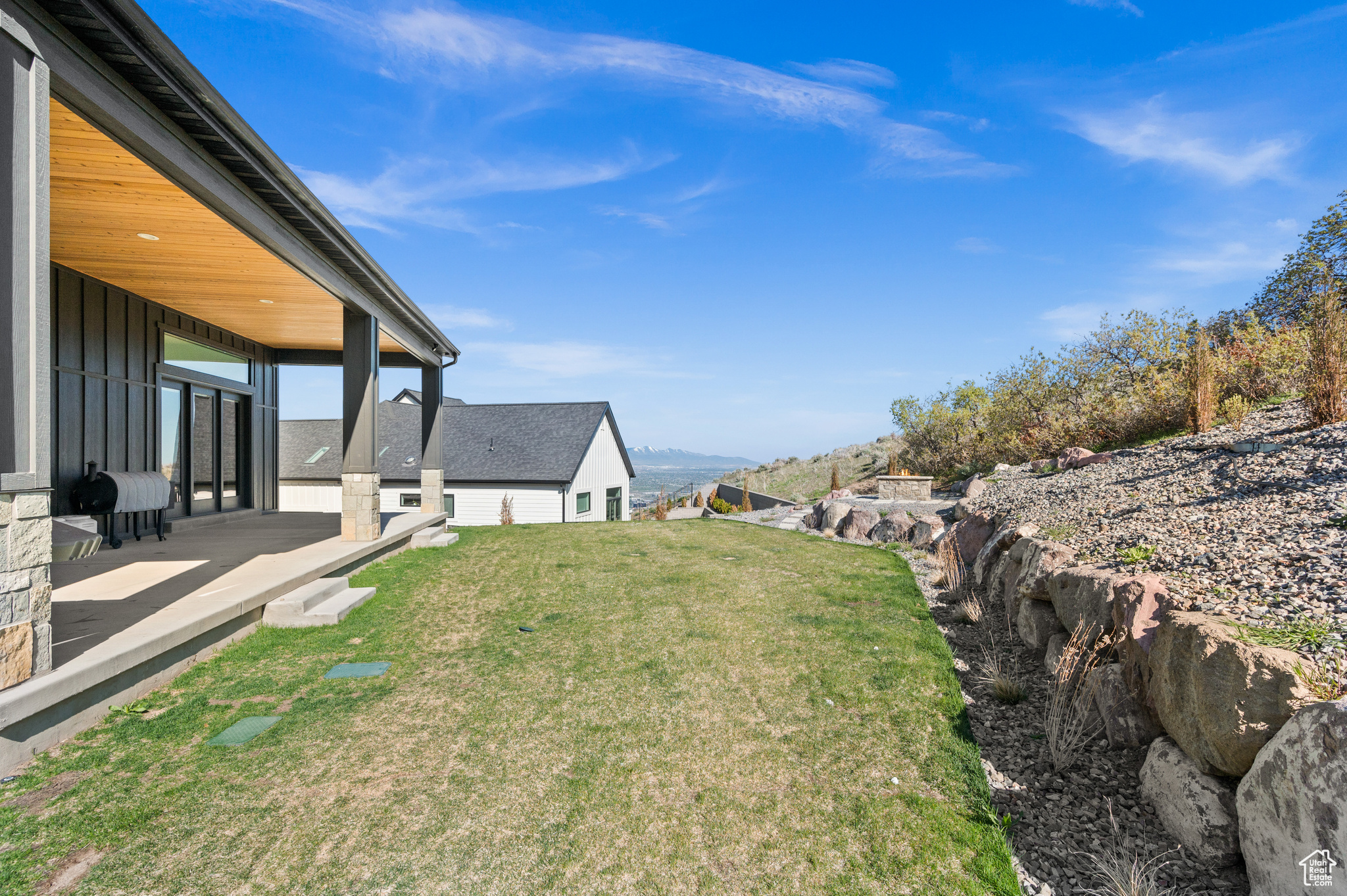 1137 E Leambra Ln, Draper, Utah image 36