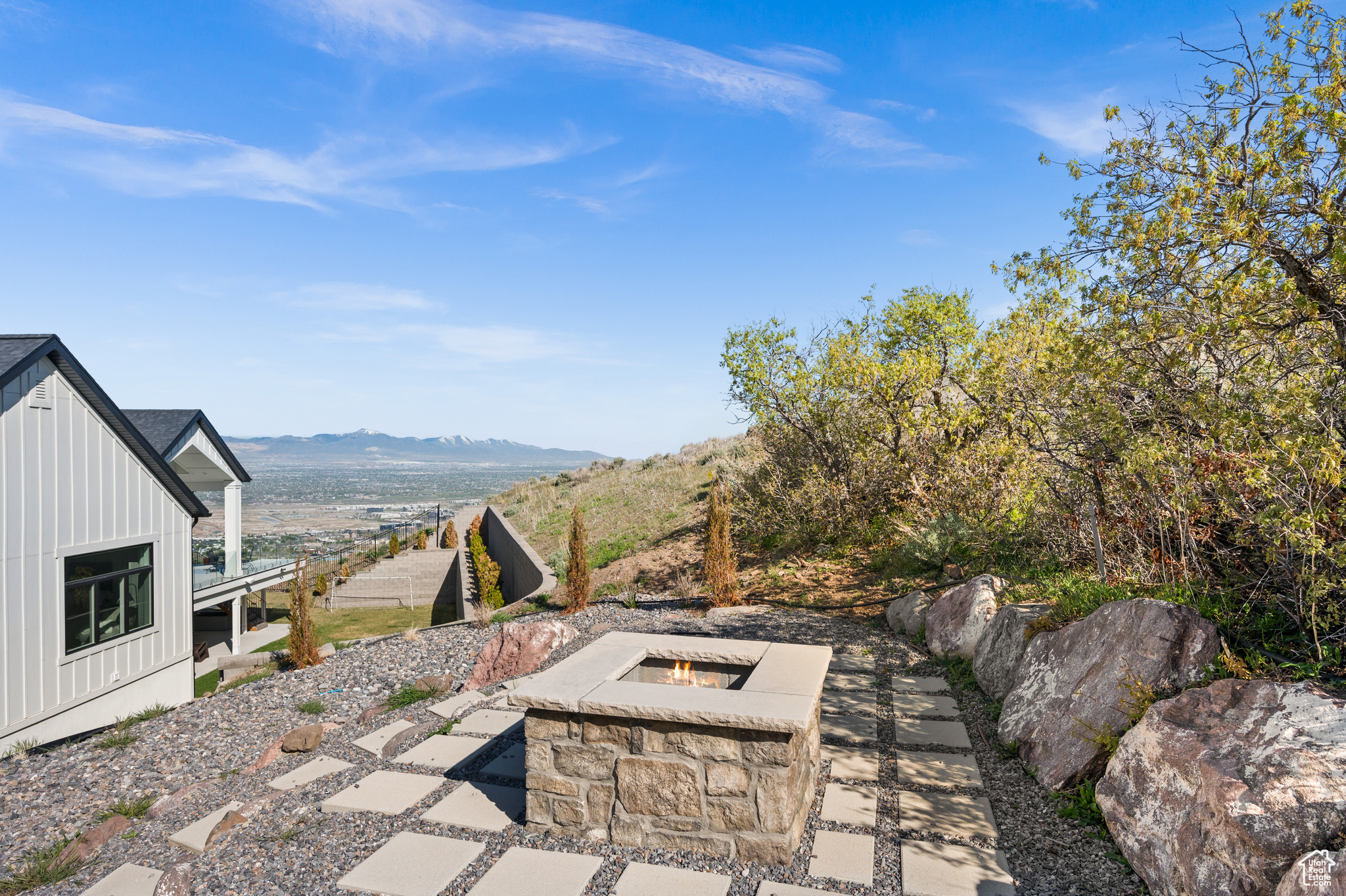 1137 E Leambra Ln, Draper, Utah image 40