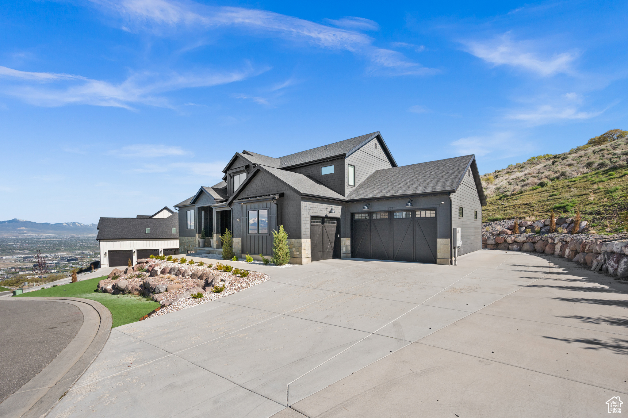 1137 E Leambra Ln, Draper, Utah image 5