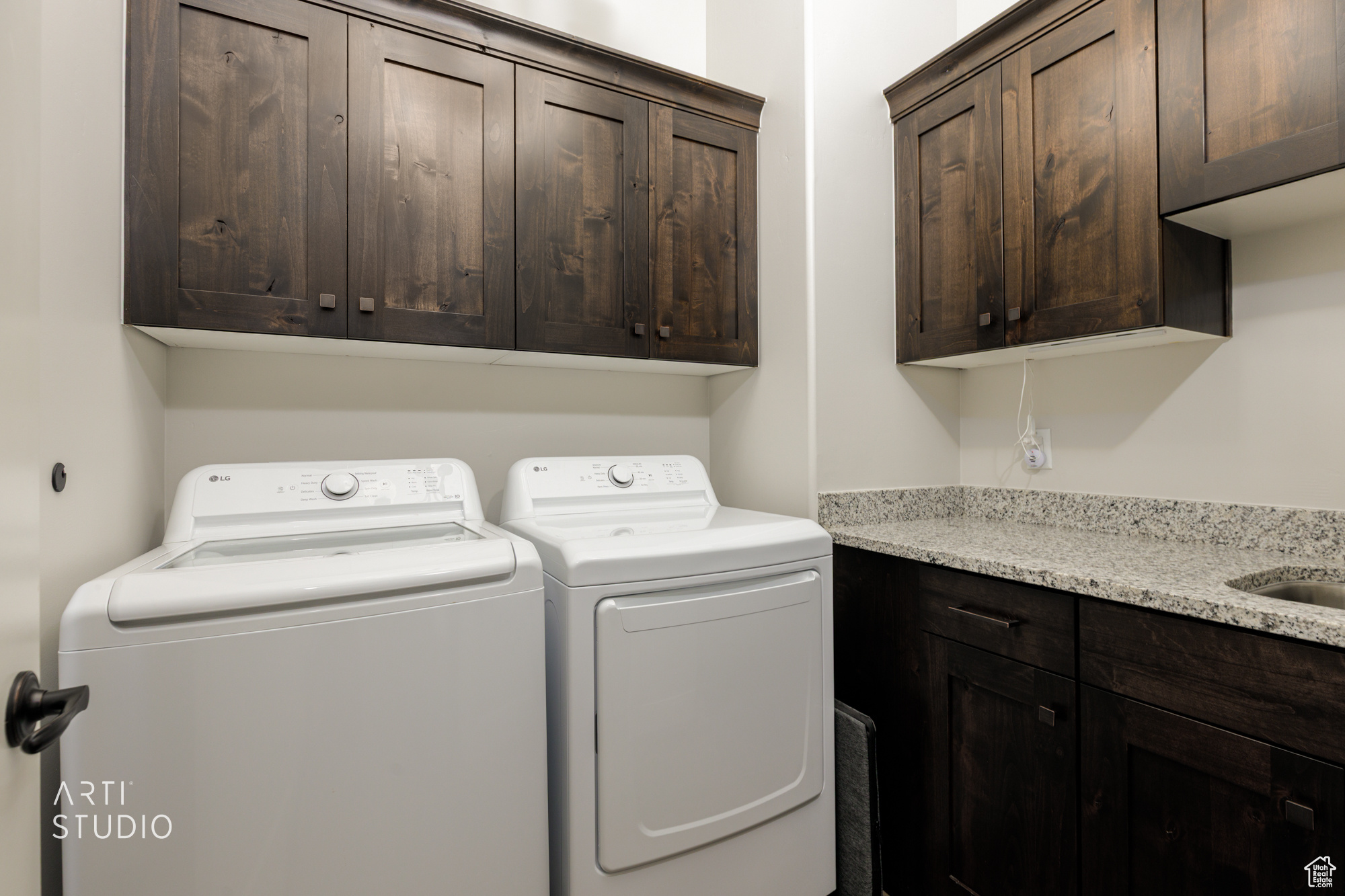 SHOOTING STAR PH 1 - Residential