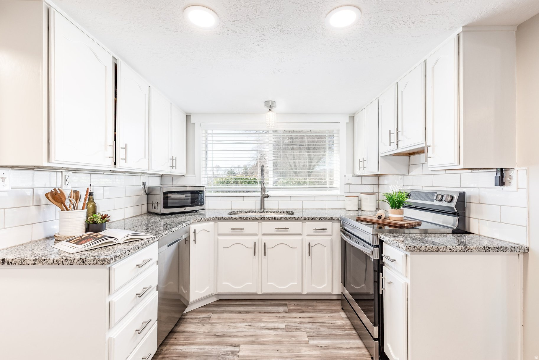 THORN HAVEN PRIVATE - Residential