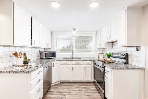 Photo of 1556 W 13400 S, Riverton, UT 84065 (MLS # 2140507)