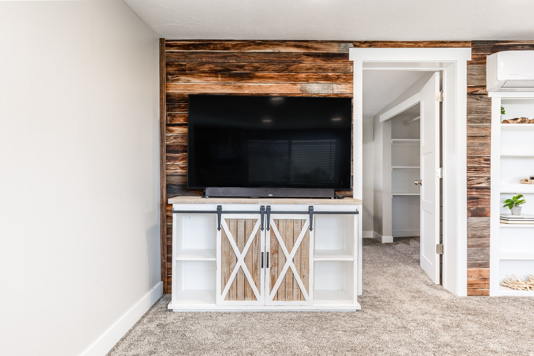 THORN HAVEN PRIVATE - Residential