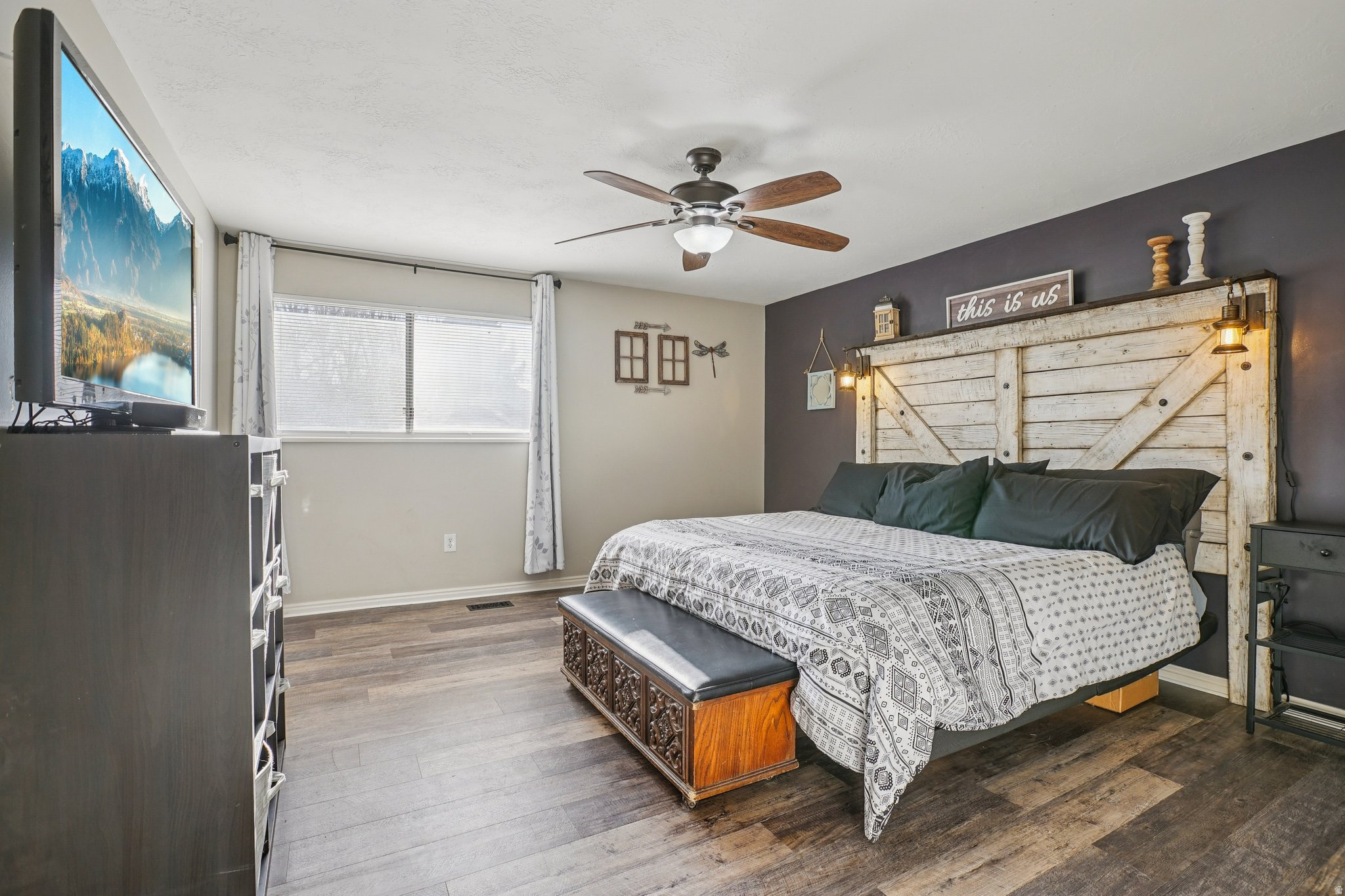 CONTINENTAL ESTATES - Residential