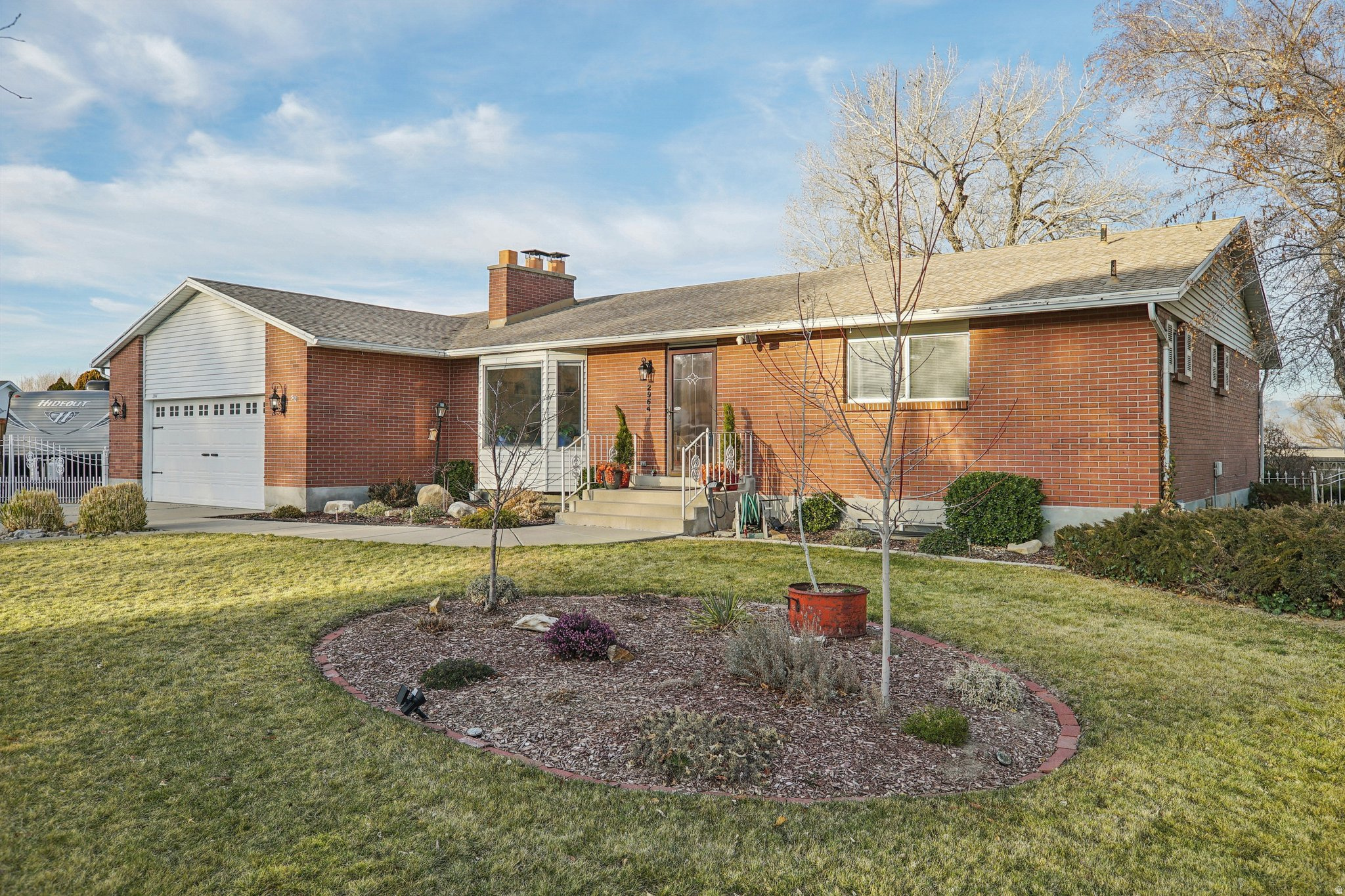 CONTINENTAL ESTATES - Residential