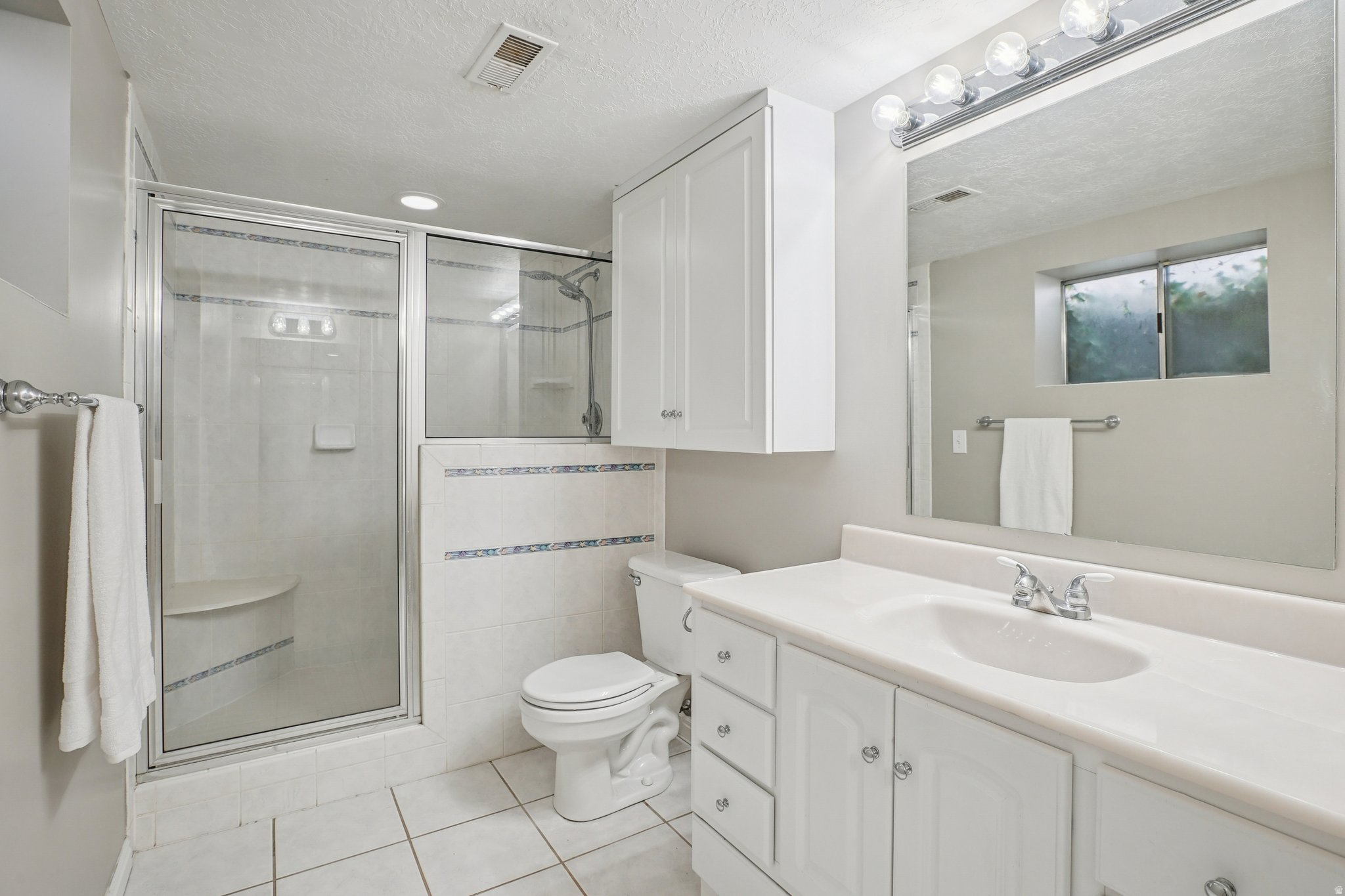 CONTINENTAL ESTATES - Residential