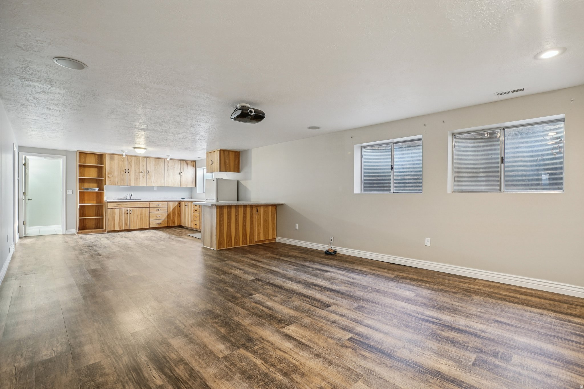 CONTINENTAL ESTATES - Residential