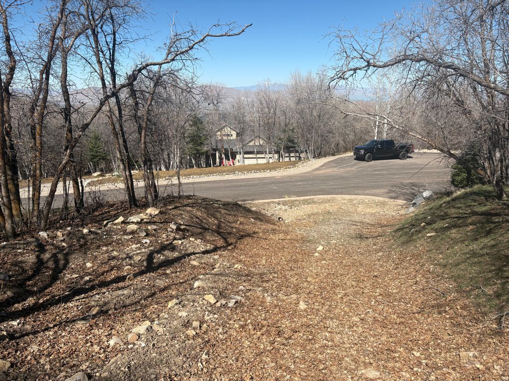 Photo of 1040 S PINEVIEW DR #9, Woodland Hills, UT 84653 (MLS # 2144919)