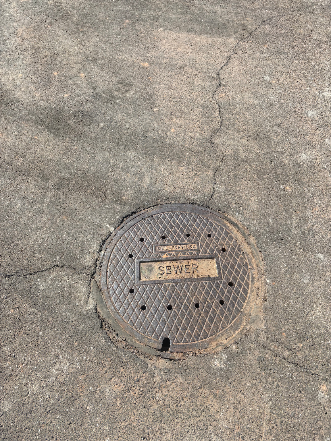 WOODLAND HILLS - Land