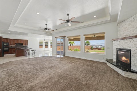 Tiny photo for 74 N CLIFFSIDE DR, Washington, UT 84780 (MLS # 2185062)
