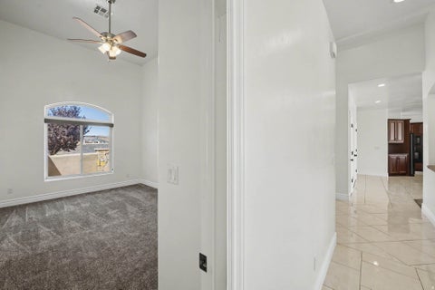 Tiny photo for 74 N CLIFFSIDE DR, Washington, UT 84780 (MLS # 2185062)