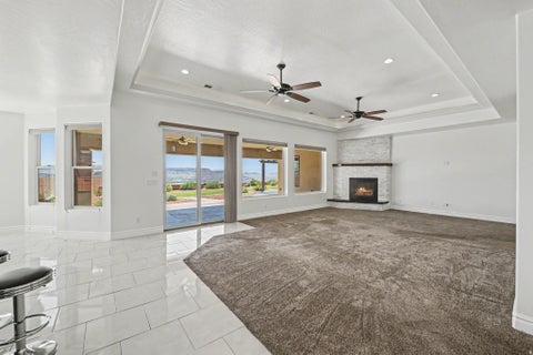 Tiny photo for 74 N CLIFFSIDE DR, Washington, UT 84780 (MLS # 2185062)