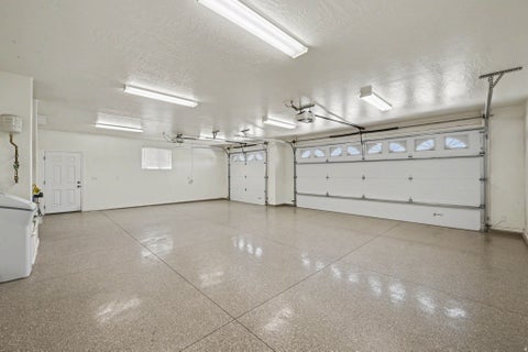 Tiny photo for 74 N CLIFFSIDE DR, Washington, UT 84780 (MLS # 2185062)