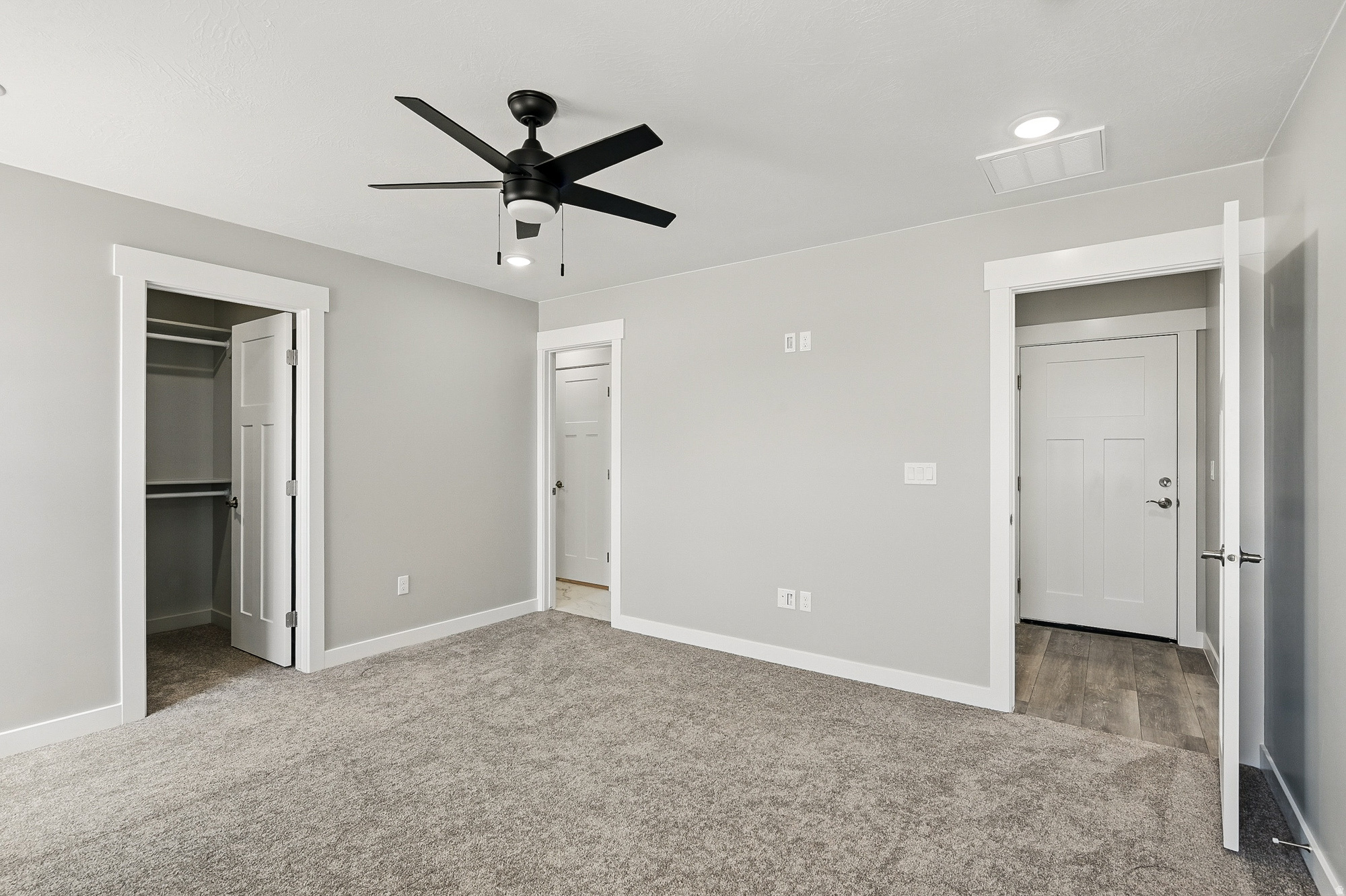 HAWKS LANDING - Residential