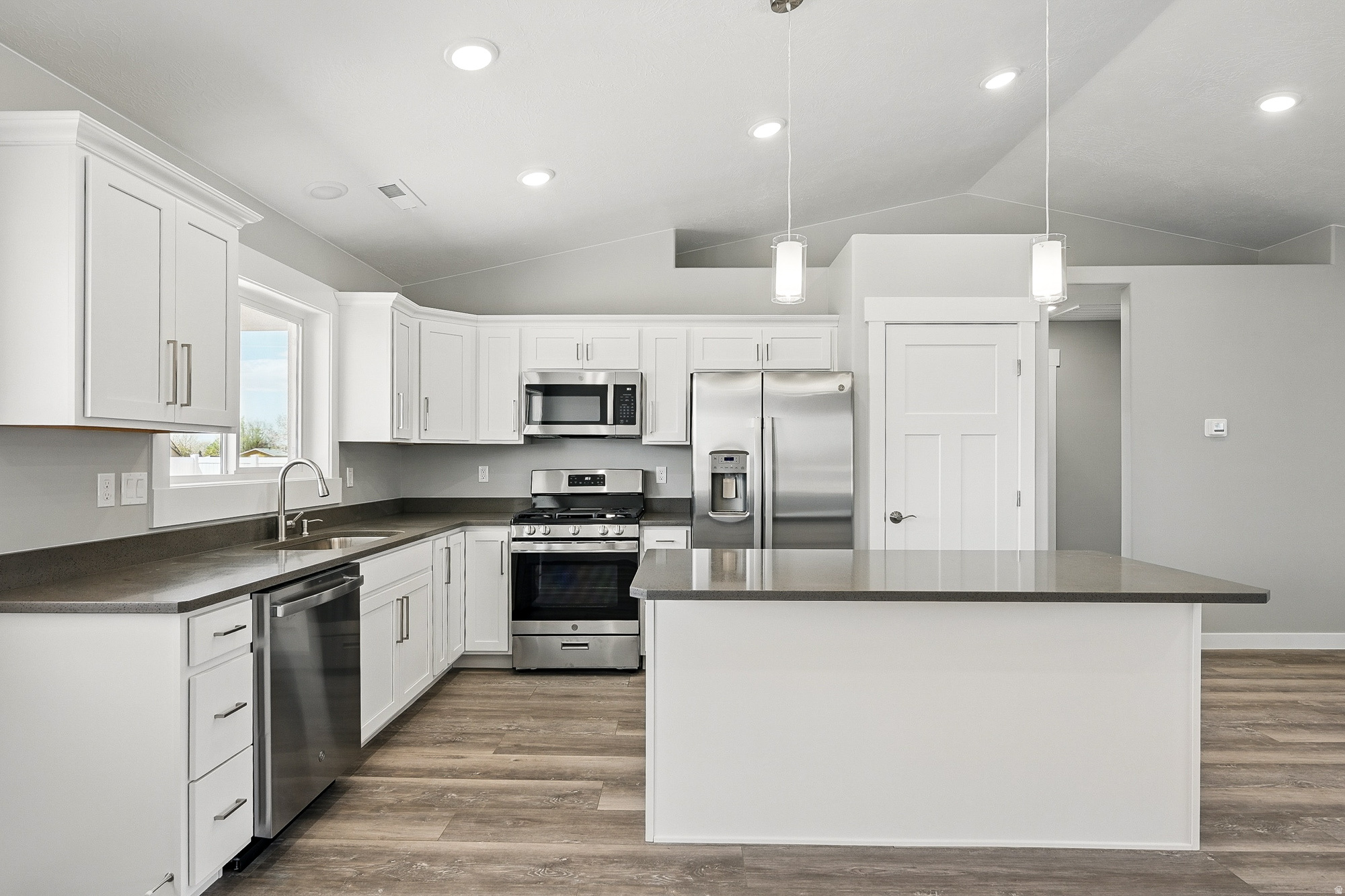 HAWKS LANDING - Residential