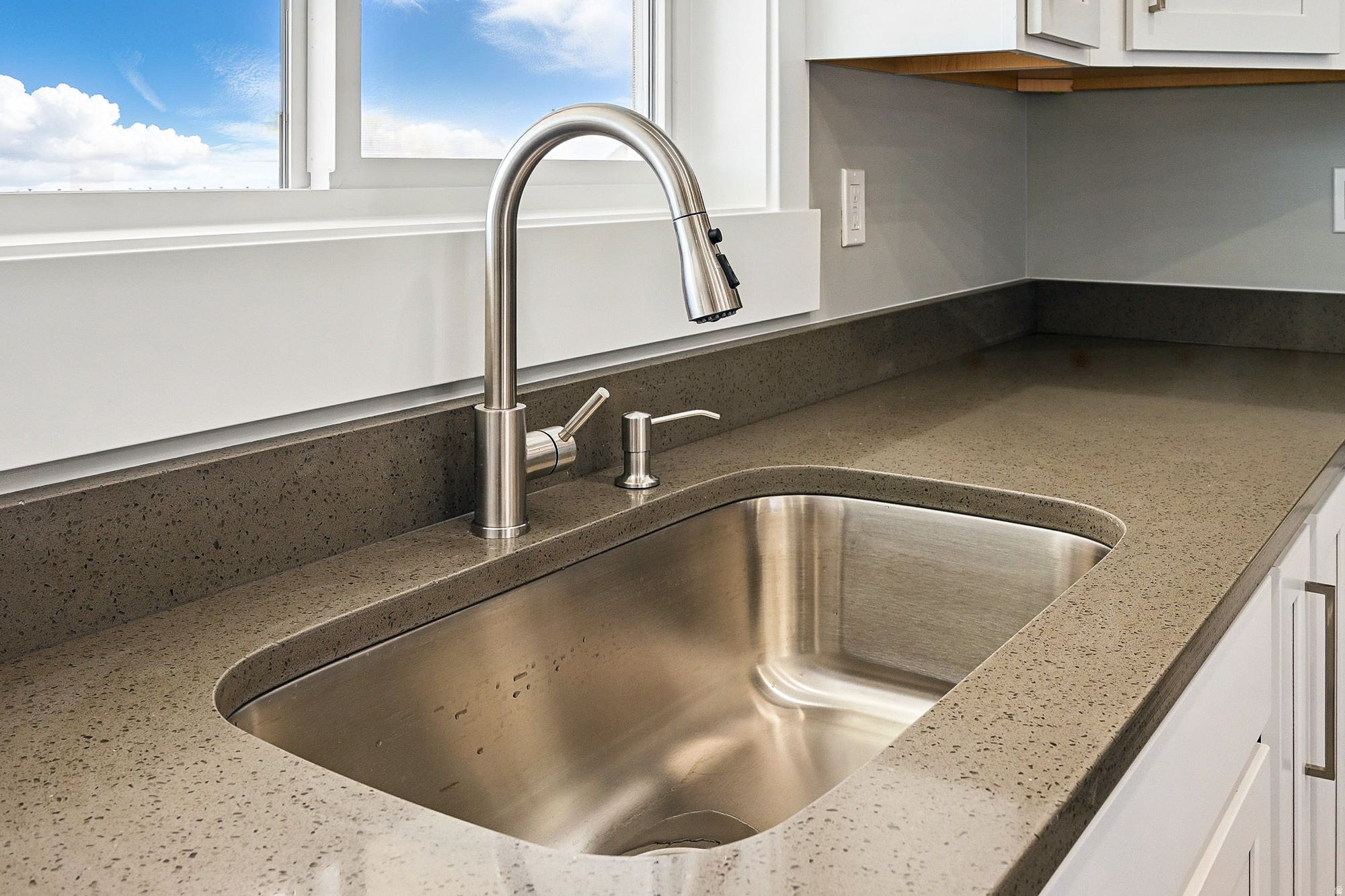 HAWKS LANDING - Residential