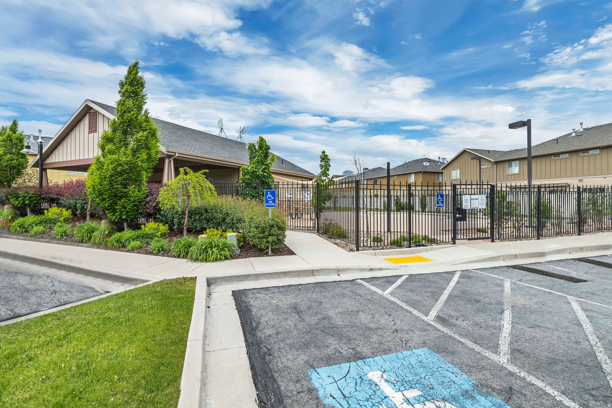 PARKVIEW @ RIVERWALK - Residential