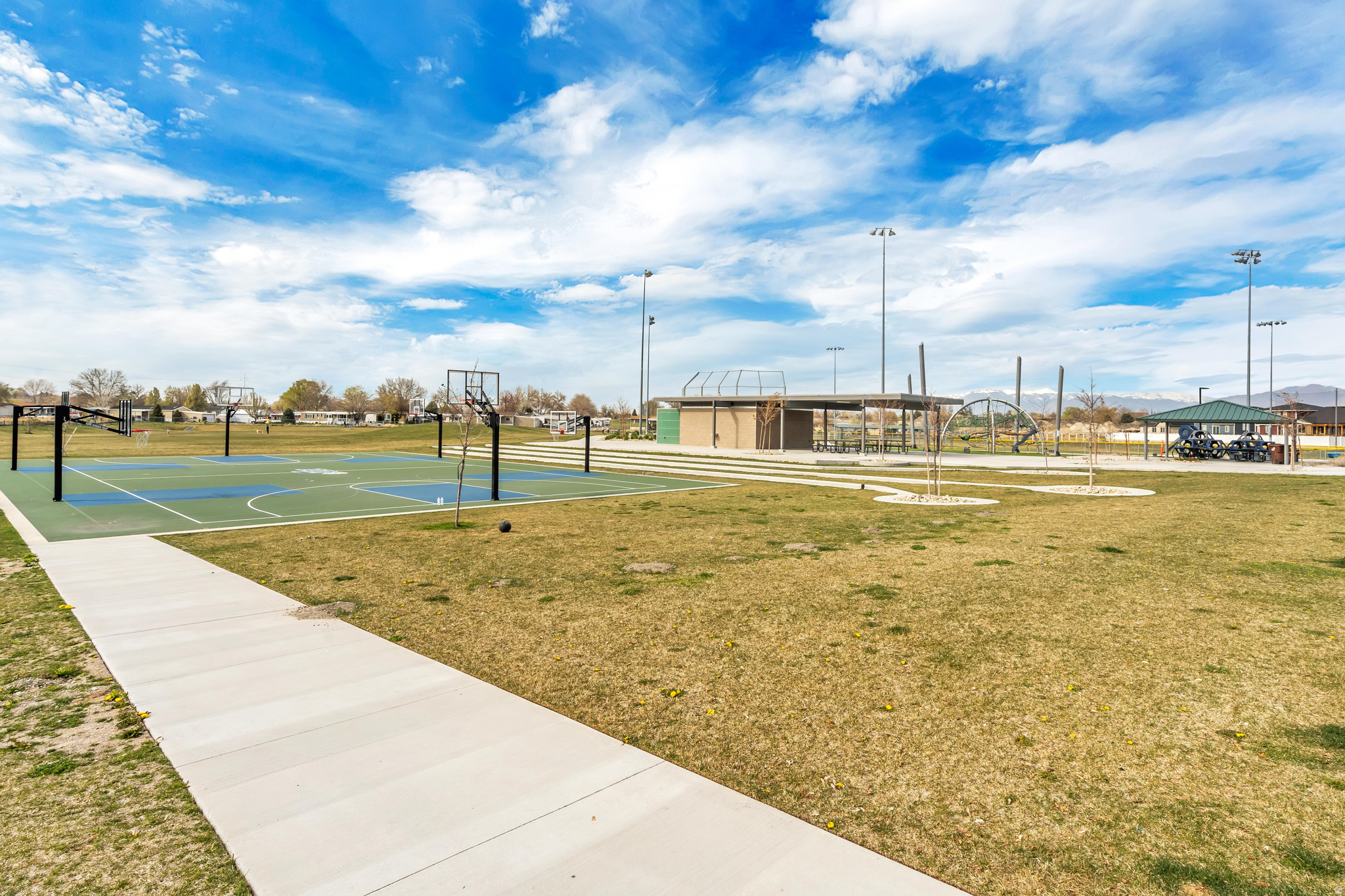 PARKVIEW @ RIVERWALK - Residential