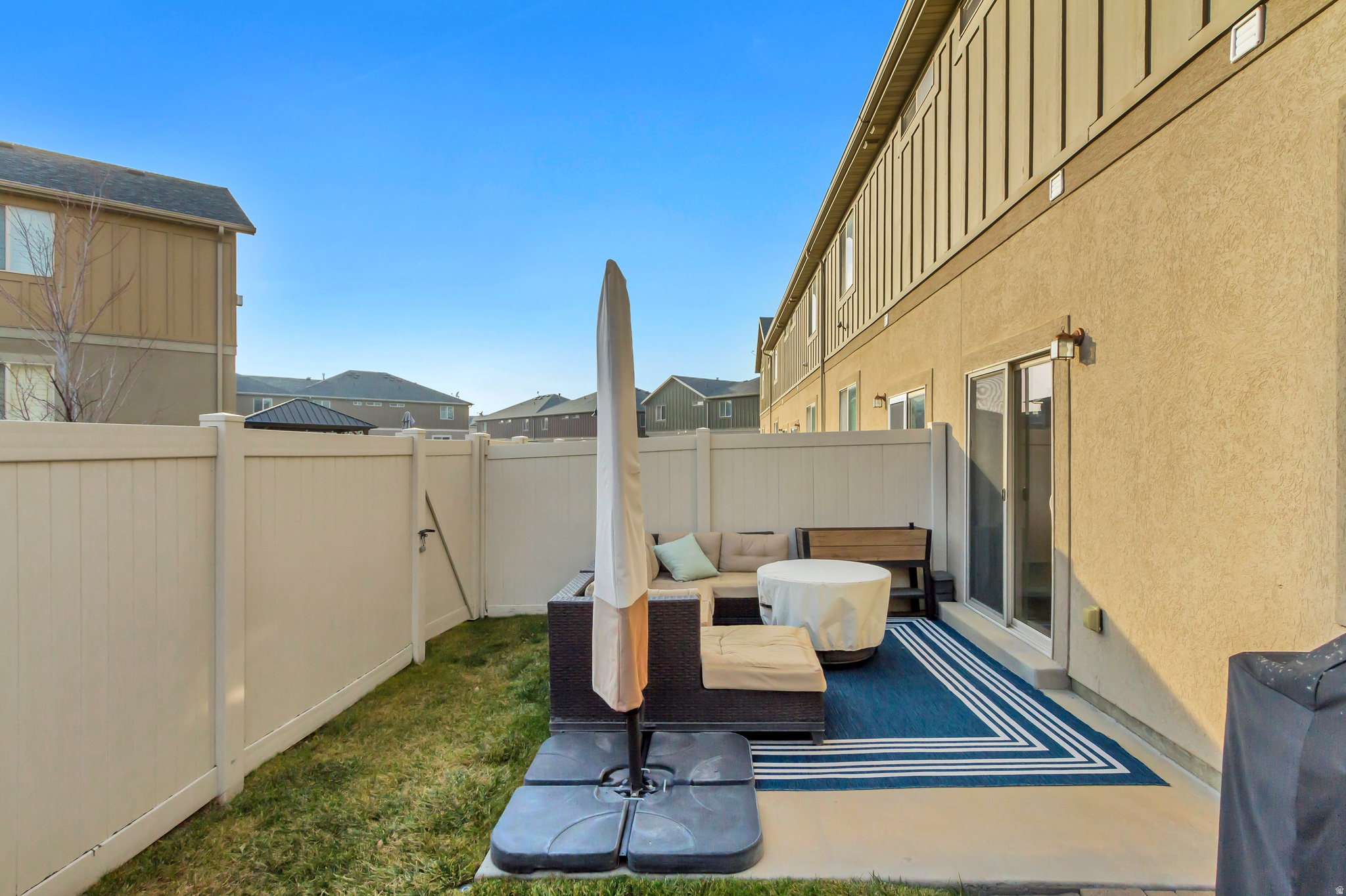 PARKVIEW @ RIVERWALK - Residential