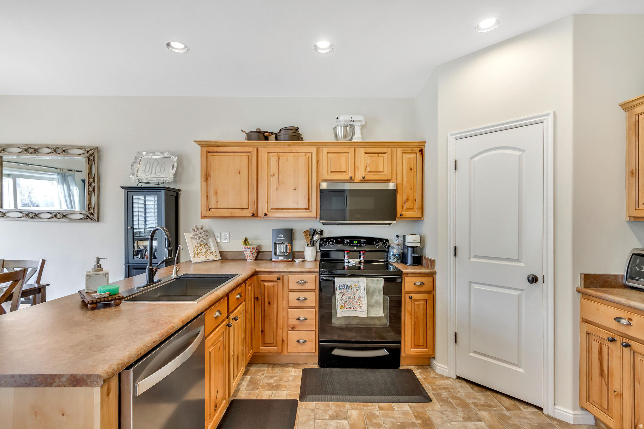 PARKVIEW @ RIVERWALK - Residential