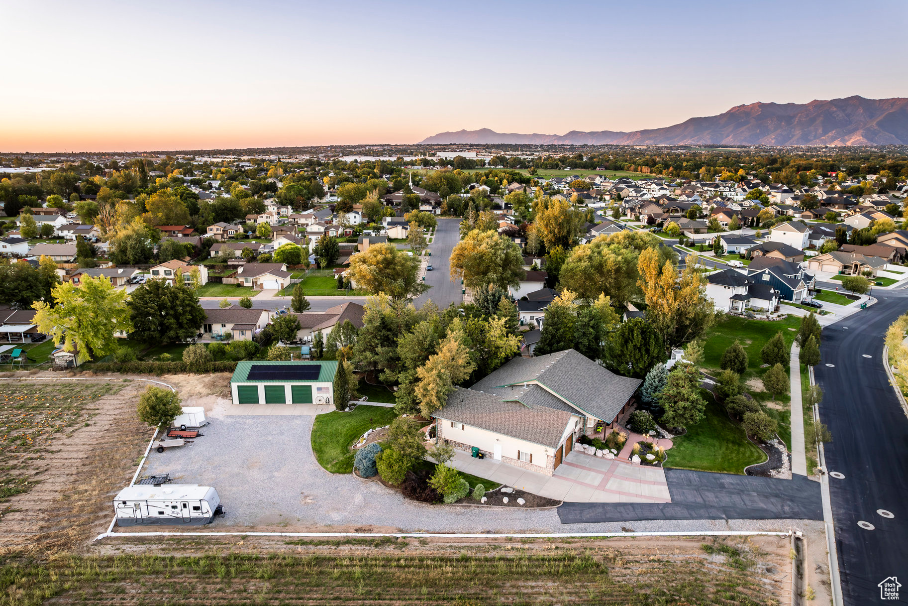 870 Weaver Ln, Layton, Utah image 39