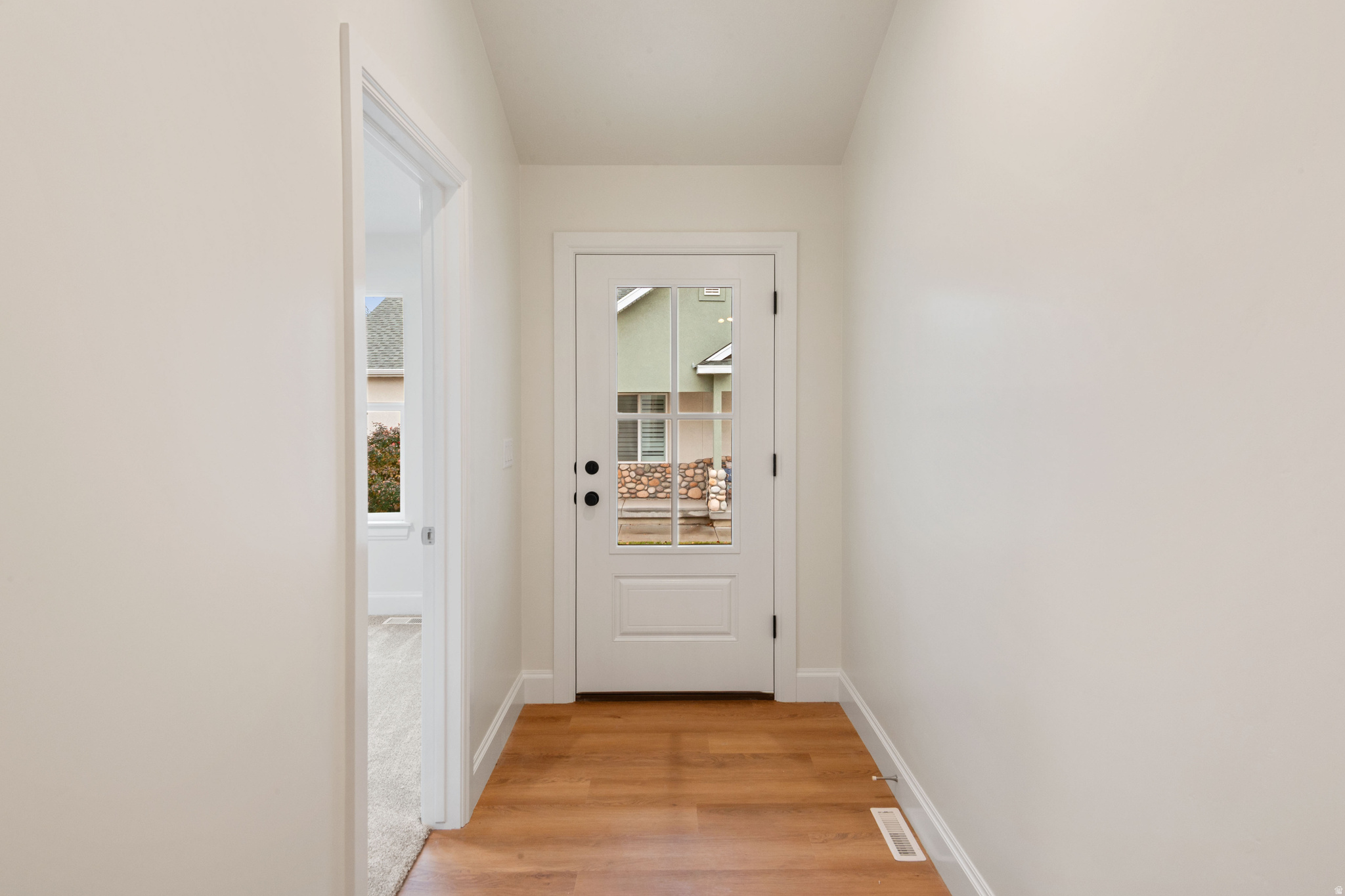 SYDNEY COVE - Residential