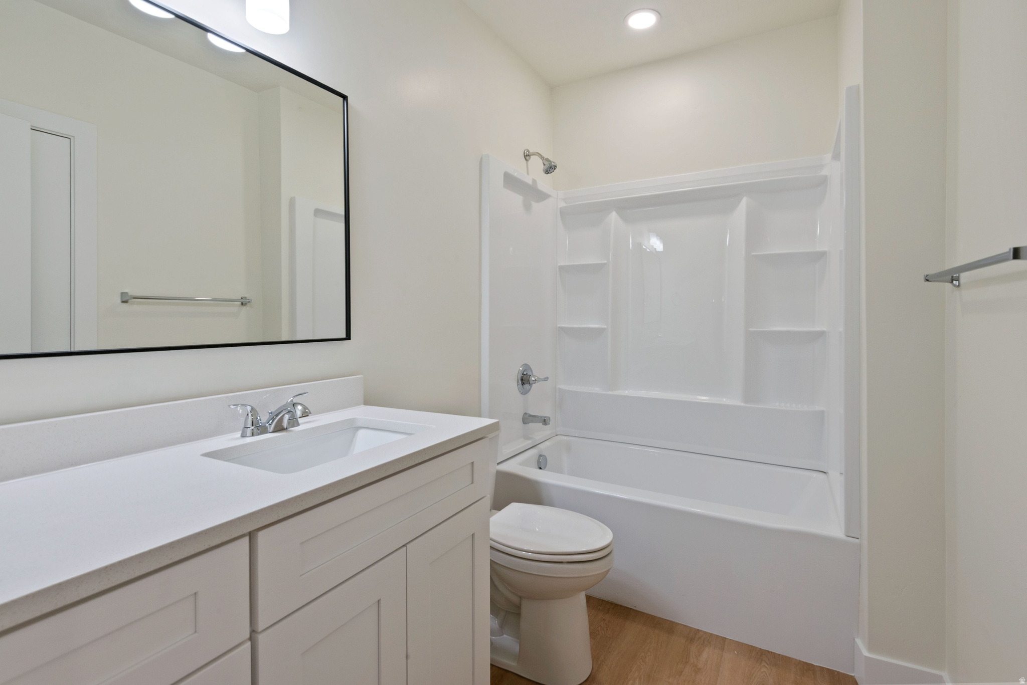 SYDNEY COVE - Residential