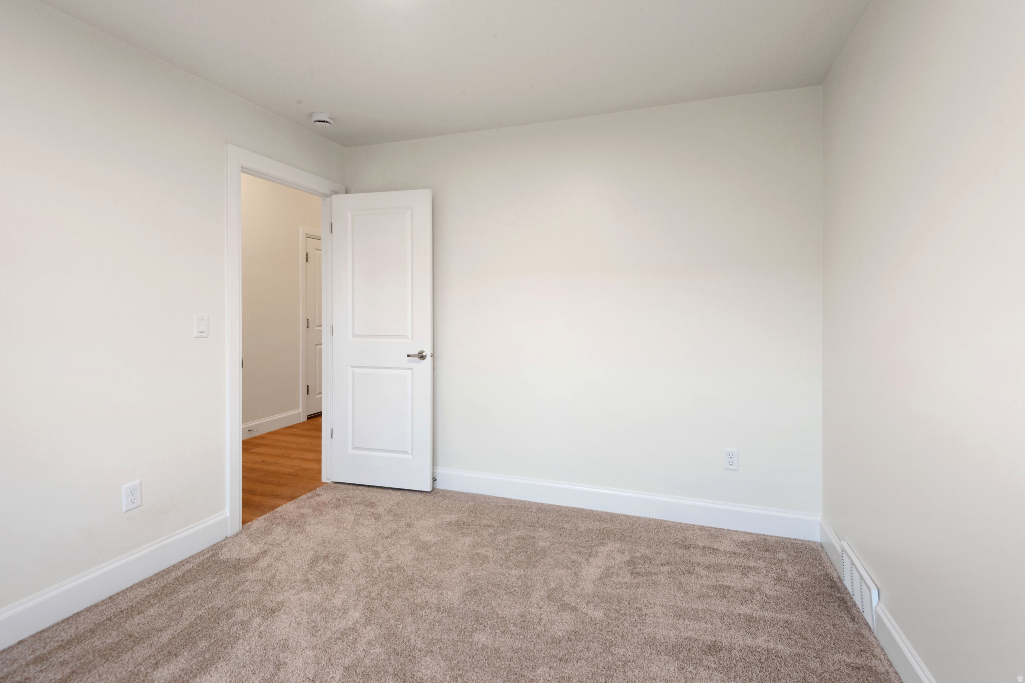 SYDNEY COVE - Residential