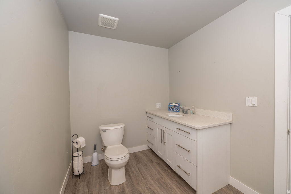 KEITH H ANDERSON MINOR - Commercial Sale