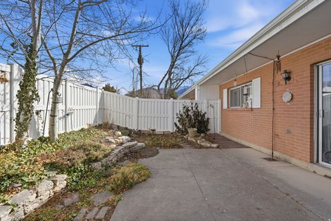 Tiny photo for 2199 E CARRIAGE LN #5, Holladay, UT 84117 (MLS # 2140316)