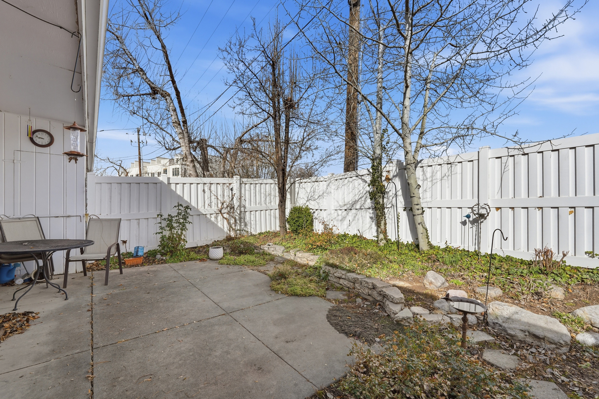 CARRIAGE LANE - Residential