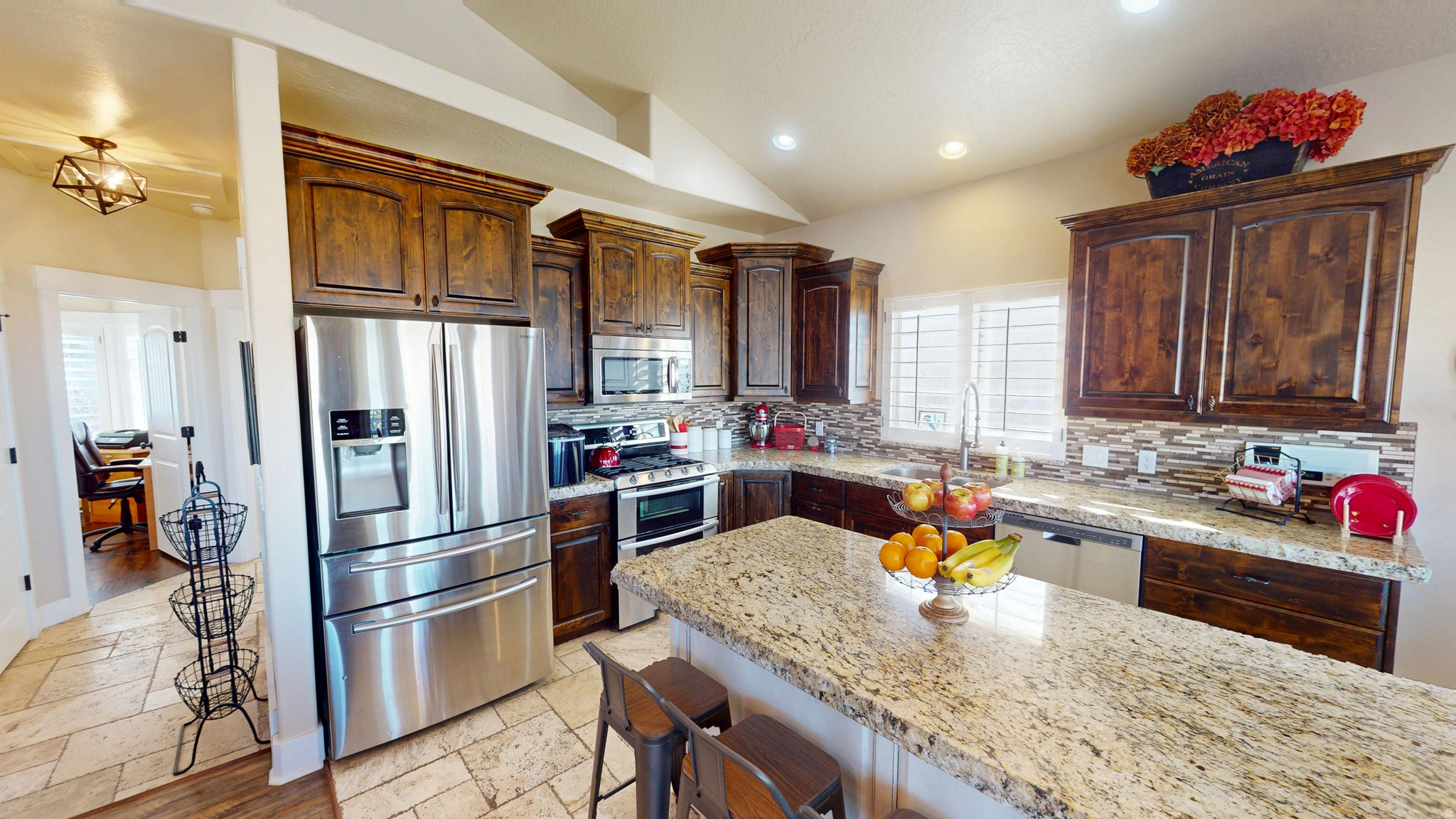 LOMA VISTA - Residential