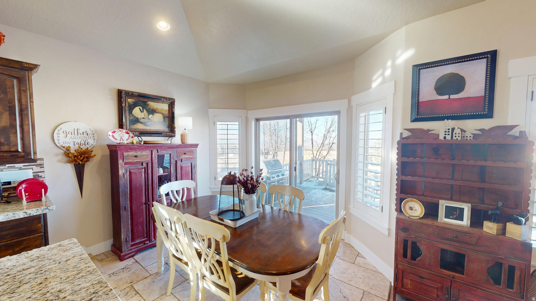 LOMA VISTA - Residential