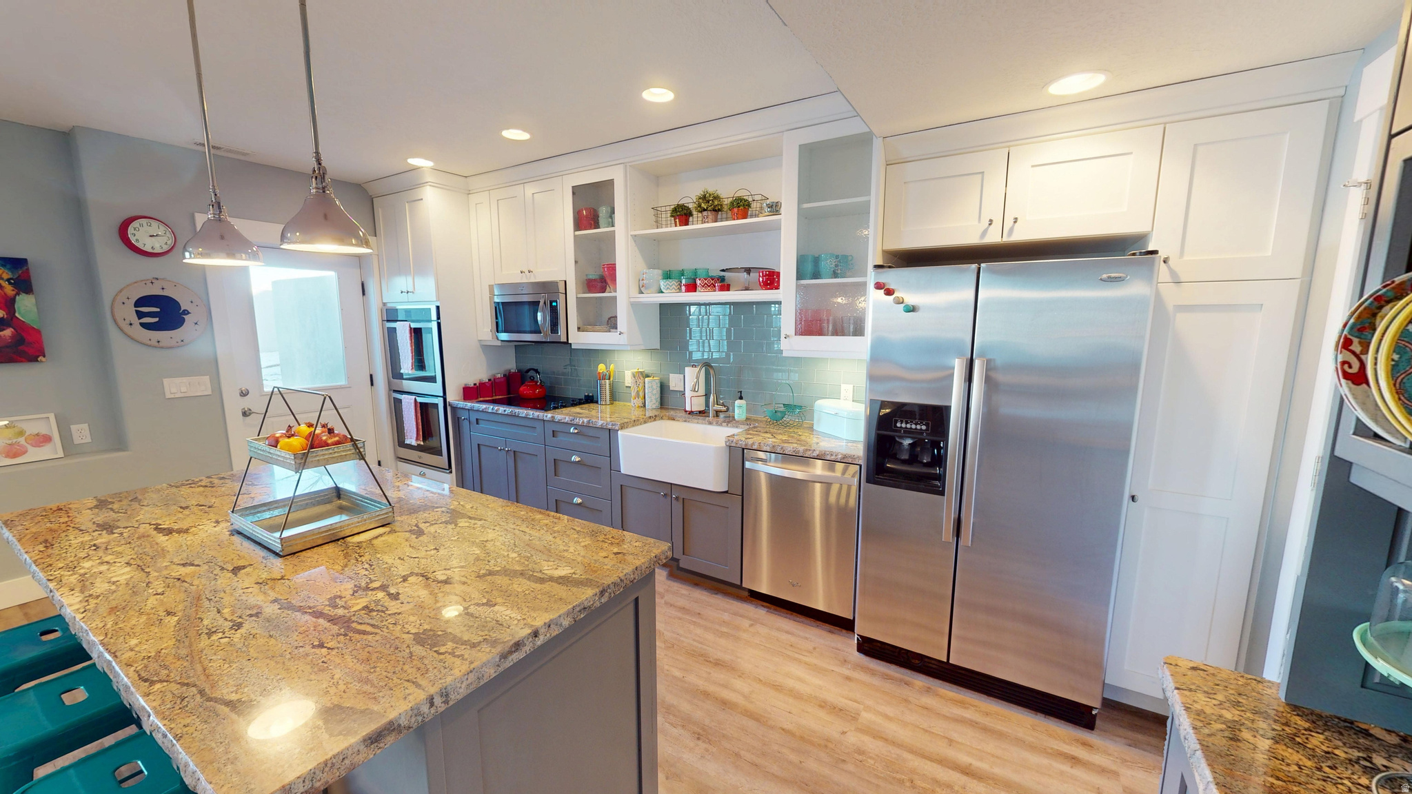 LOMA VISTA - Residential