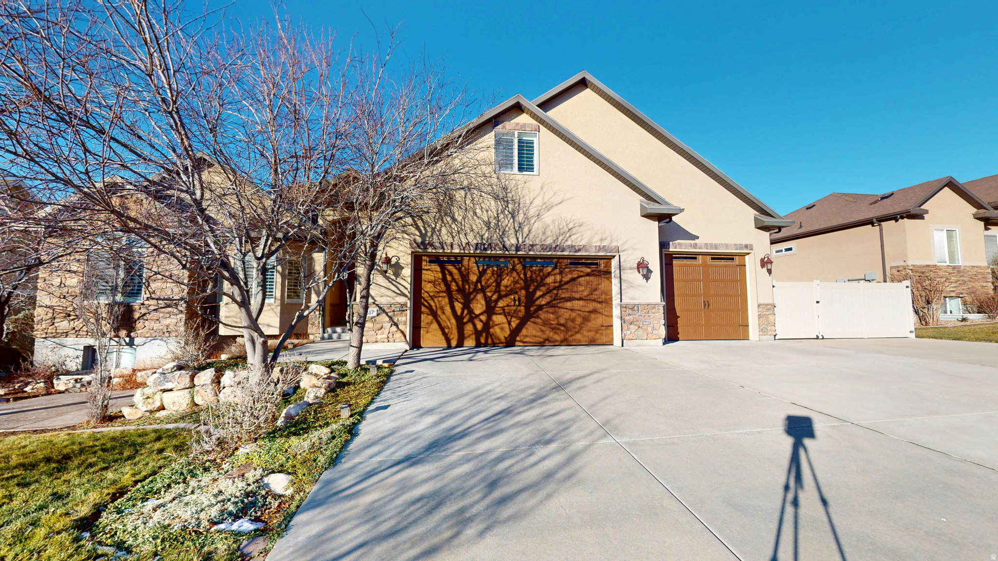 LOMA VISTA - Residential